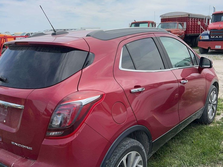 2019-buick-encore-image-4