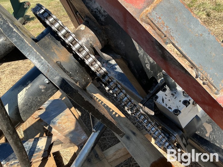 3-pt-hydraulic-bale-spinner/unroller-image-17