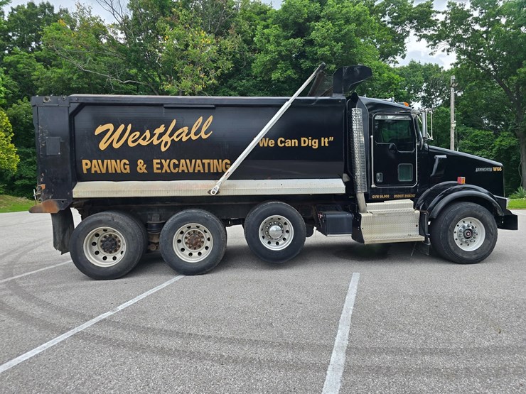2015-kenworth-t800-image-25
