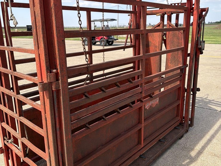 linn-7ft-cattle-working-chute-image-4