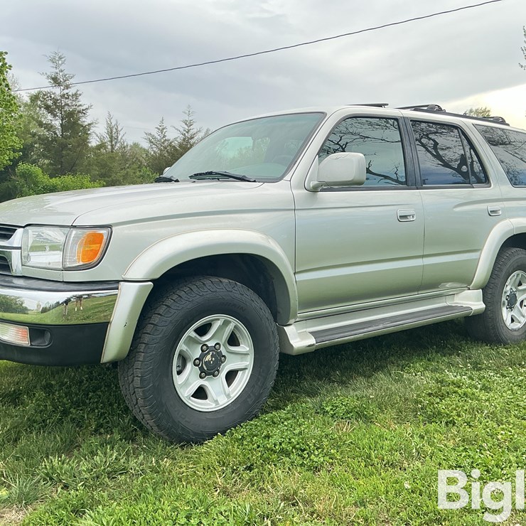 2001 TOYOTA 4 RUNNER