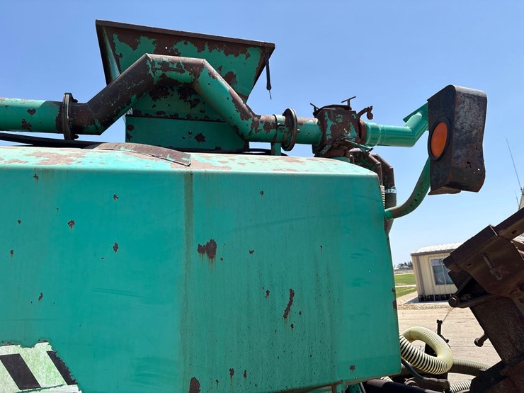 houle-7300-manure-tanker-image-70