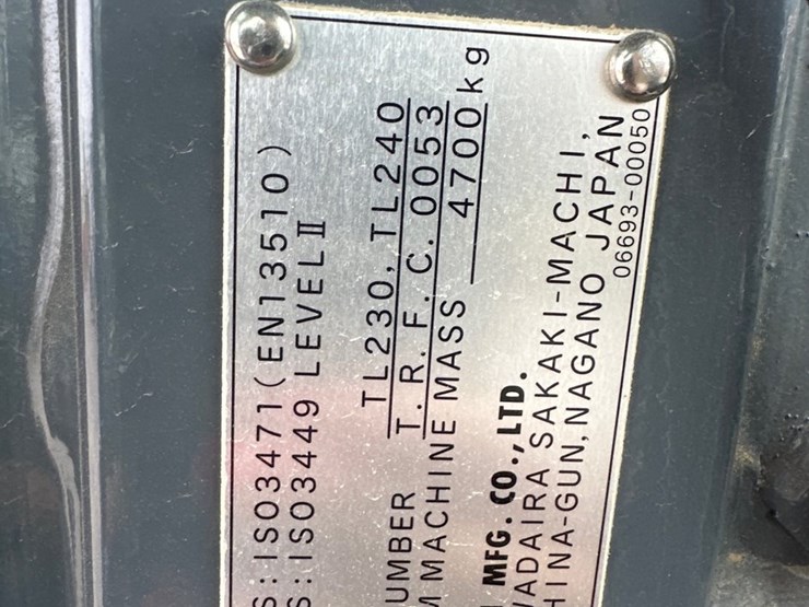 takeuchi-tl230-image-8