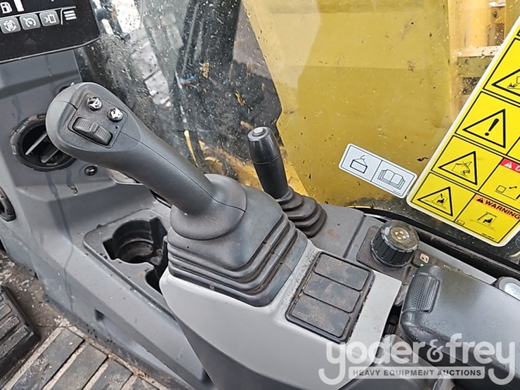 2023-caterpillar-310-image-33