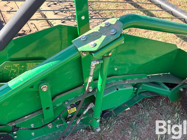 2014-john-deere-615p-image-10