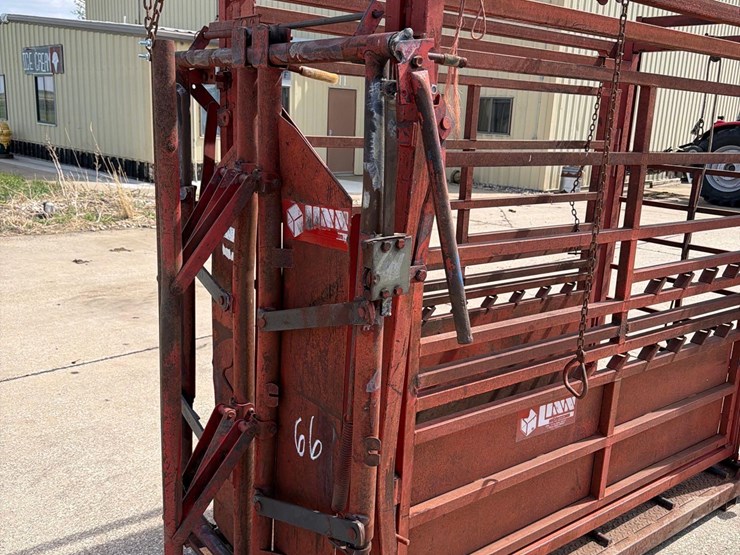 linn-7ft-cattle-working-chute-image-7