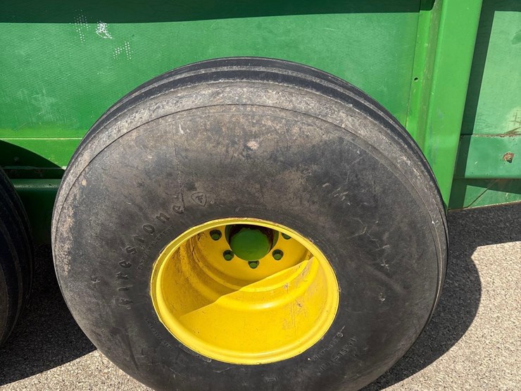 john-deere-785-image-9