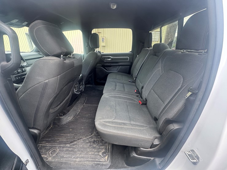 2020-dodge-1500-image-6
