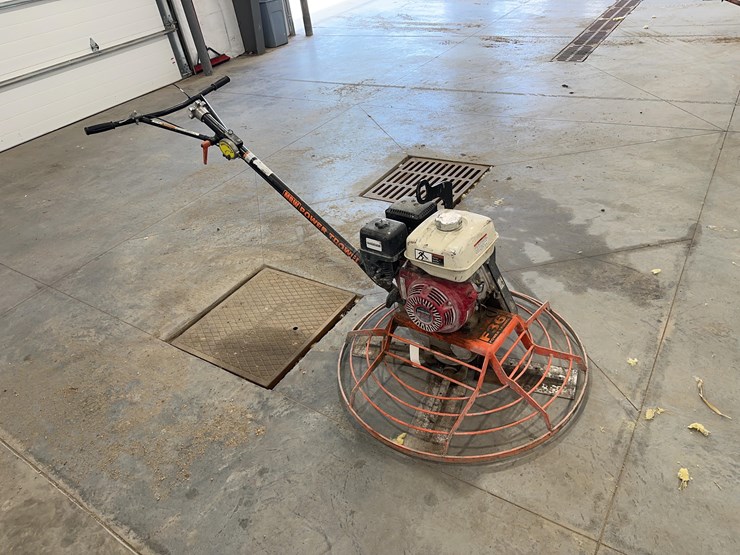 mbw-f36-power-trowel-image-2
