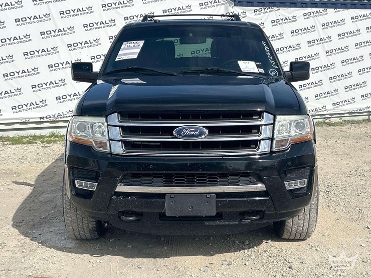 2017-ford-expedition-image-30