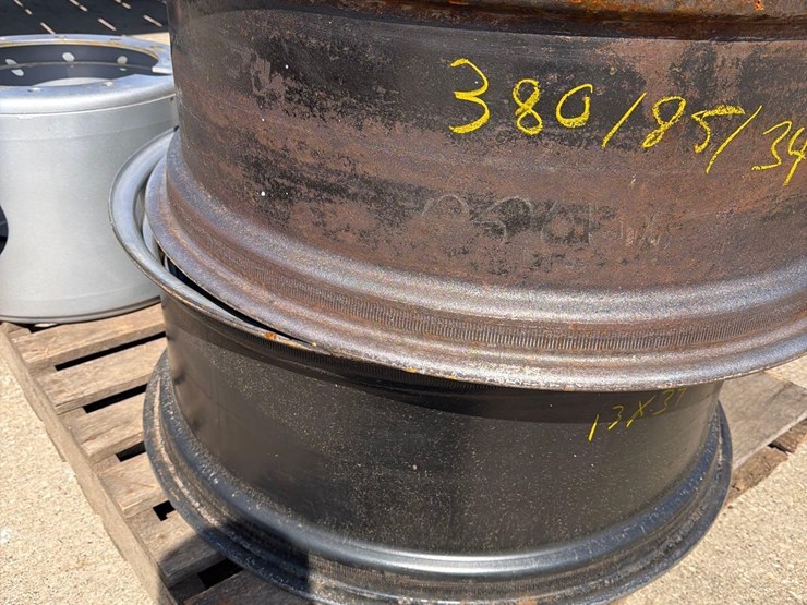 case-ih-380-image-7