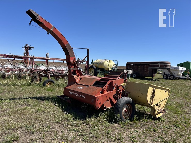 new-holland-892-image-3
