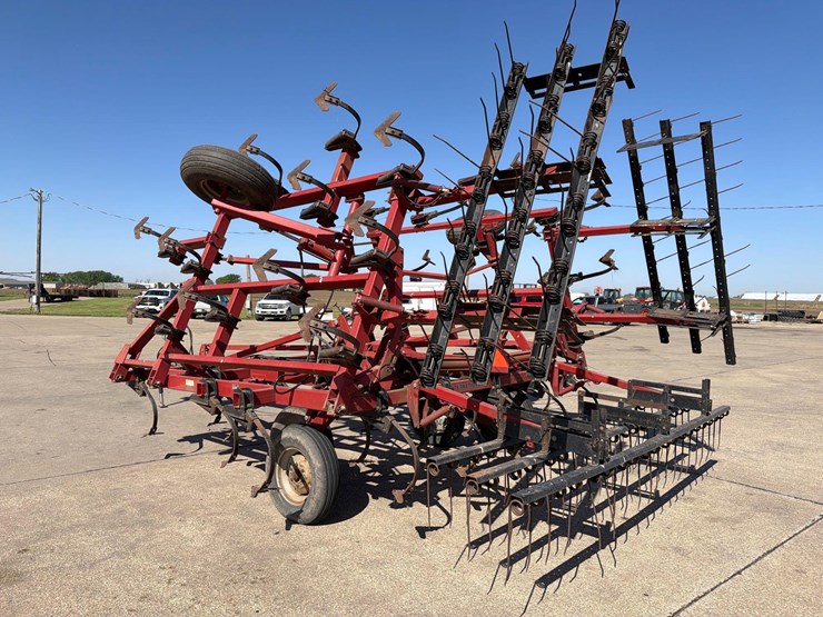 case-ih-4800-image-6