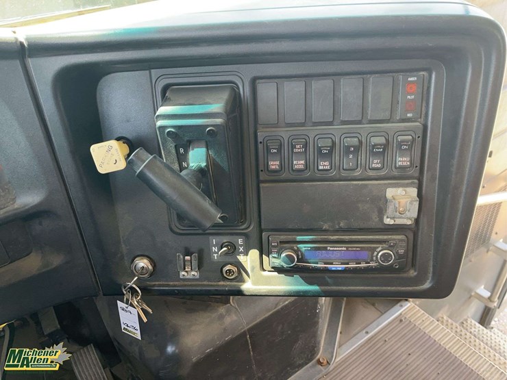 2012-ic-bus-ce-image-16