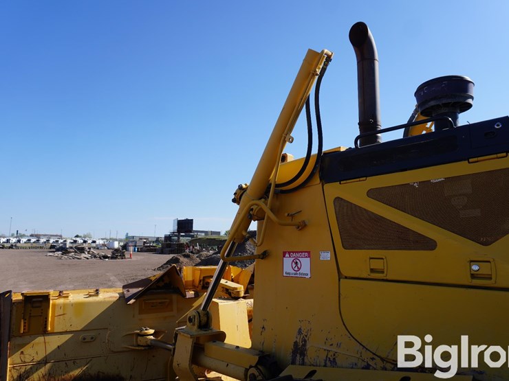2012-komatsu-d65wx-17-image-19