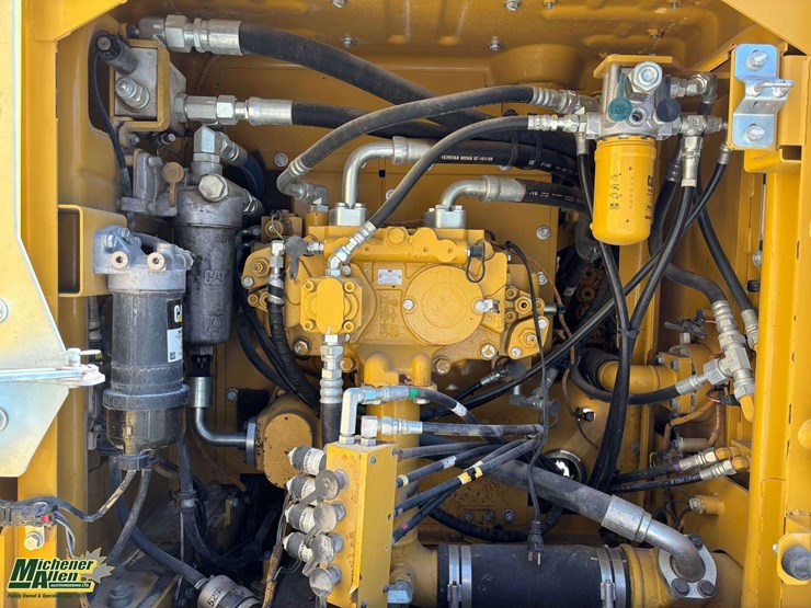 2014-caterpillar-320el-image-12