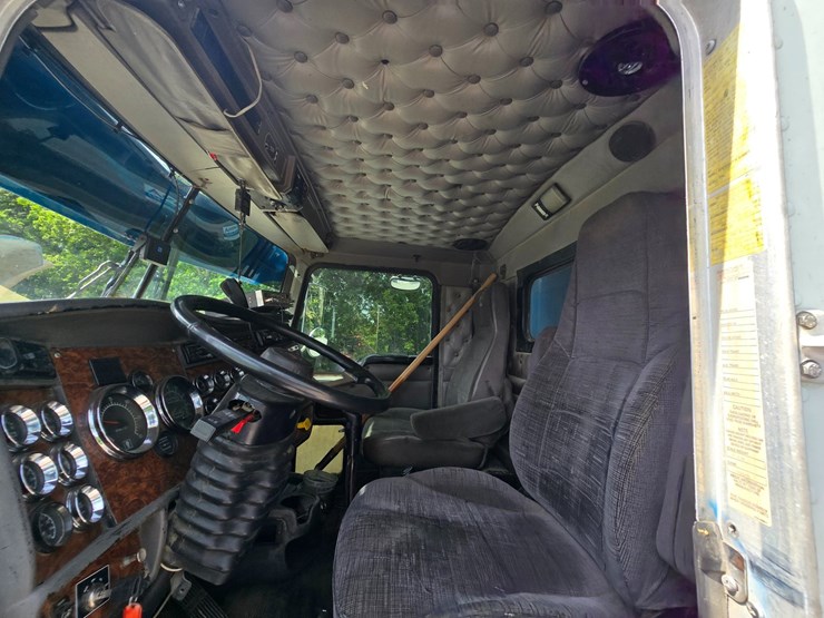 2003-kenworth-t800-image-98