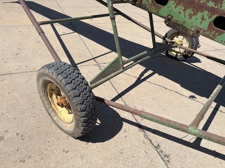 john-deere-350-image-9