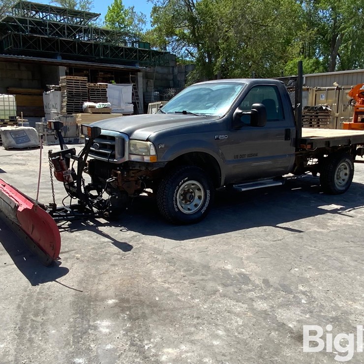 2004 FORD F250 XL
