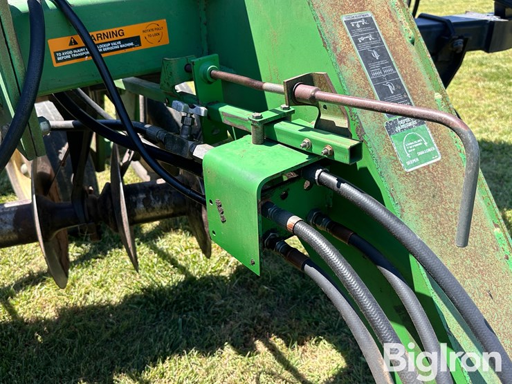 john-deere-650-image-19