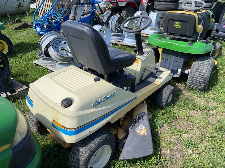 cub-cadet-1030-image-4