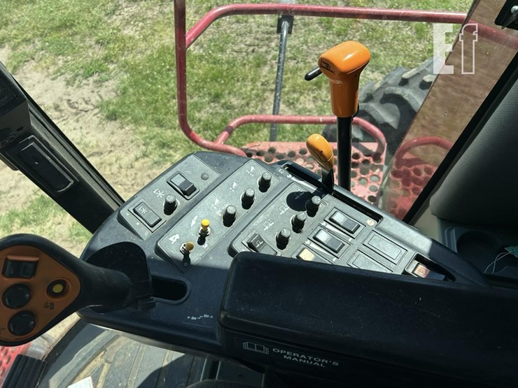 2003-case-ih-2388-image-18