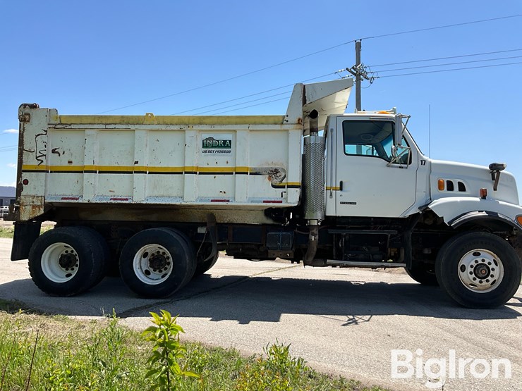 2003-sterling-lt9500-image-4