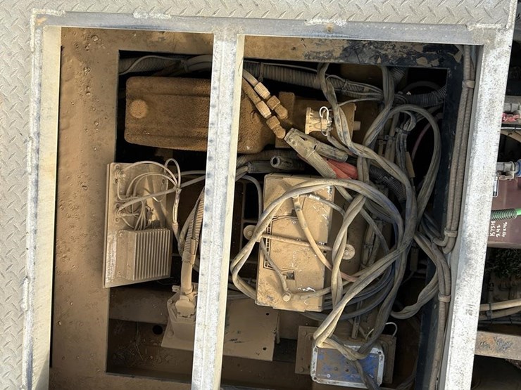 2025-muv-all-5370hdg-image-22