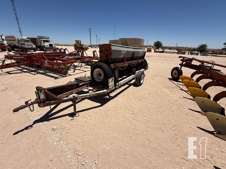 grass-drill-with-trailer-5195-image-2