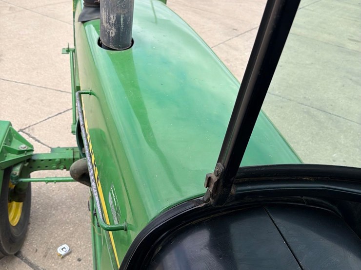 john-deere-4430-image-40