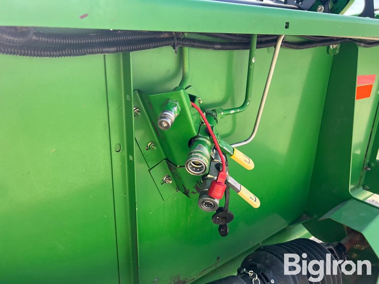 john-deere-925f-image-11