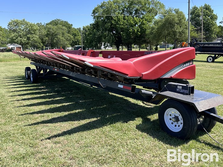 case-ih-3412-image-1