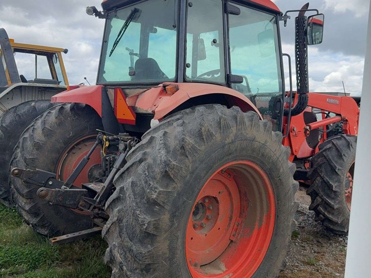 2023-kubota-m108s-image-9