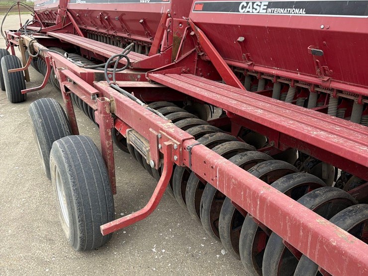 case-ih-6200-image-10