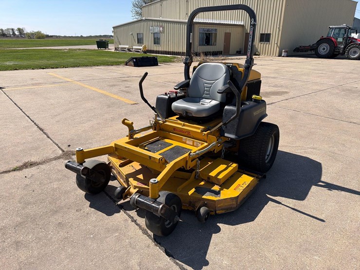 hustler-z-diesel-zero-turn-lawnmower-image-1