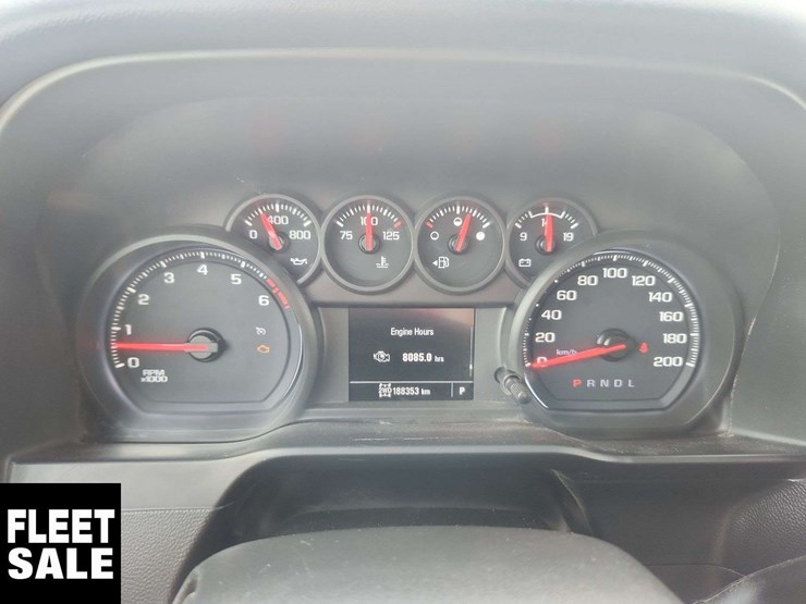 2020-chevrolet-silverado-3500hd-image-18