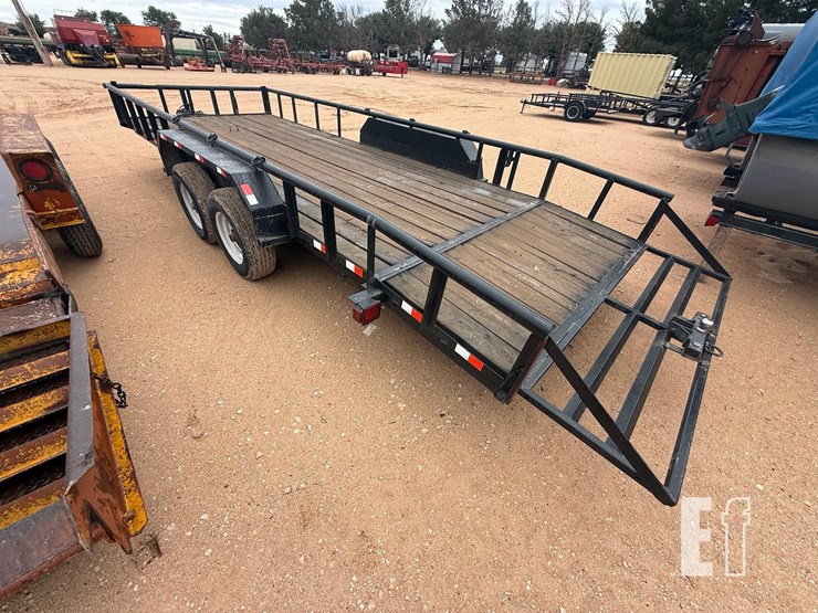 2026-bumper-pull-trailer-5672-image-3