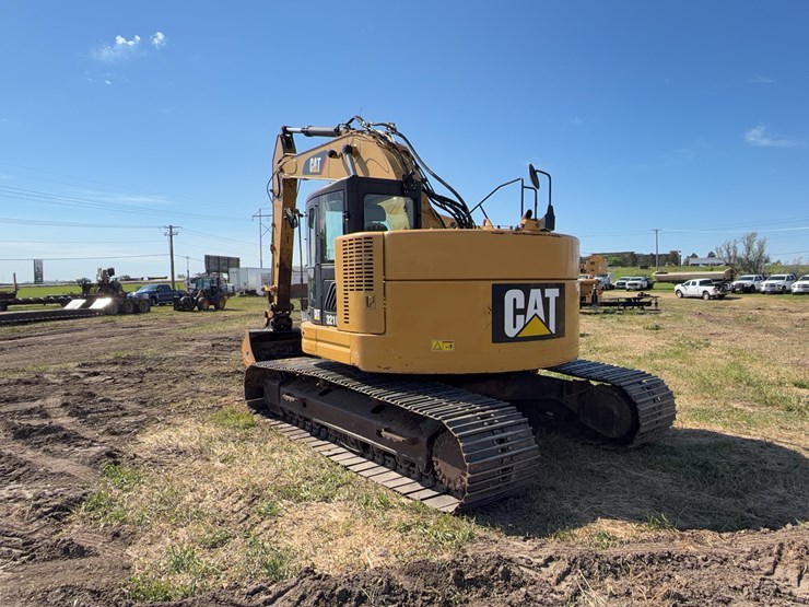 2012-caterpillar-321d-excavator-image-7