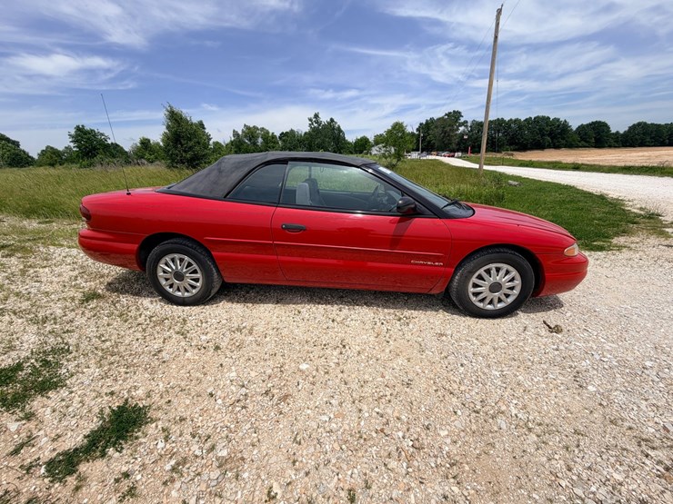 #24069-•-1997-chrysler-sebring-passenger-car-image-8