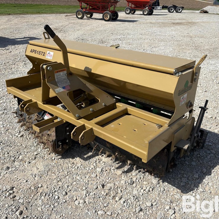 LAND PRIDE APS1572