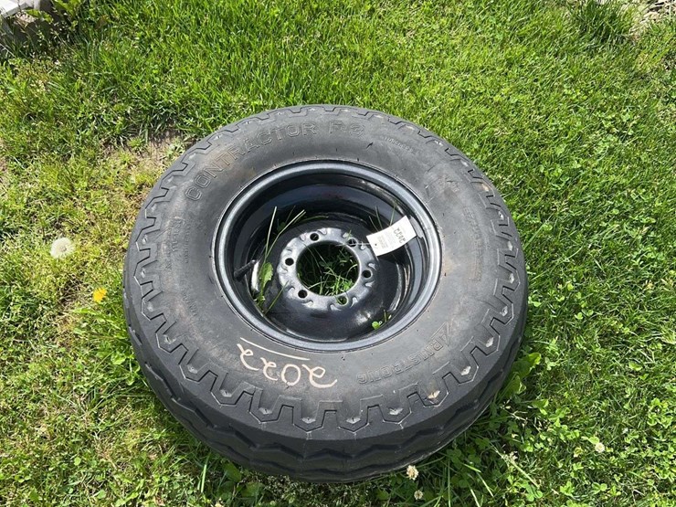 implement-tire,-6-lug-image-1