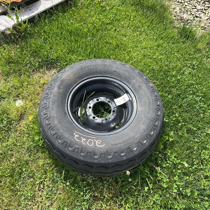 Implement tire, 6 lug