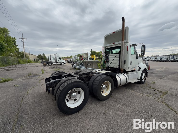 2015-international-prostar-image-5