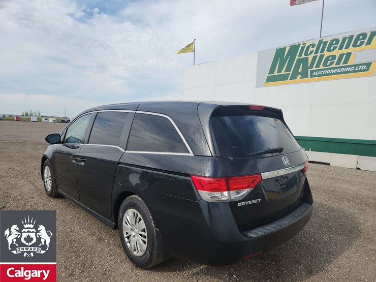 2016-honda-odyssey-image-3