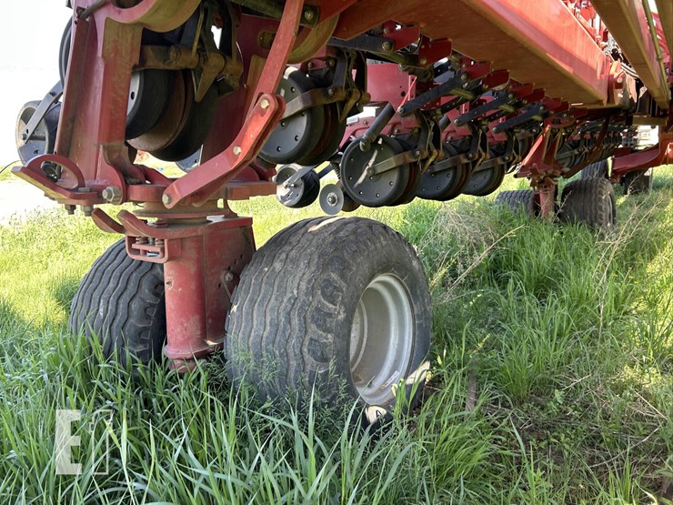 2015-case-ih-1265-image-14