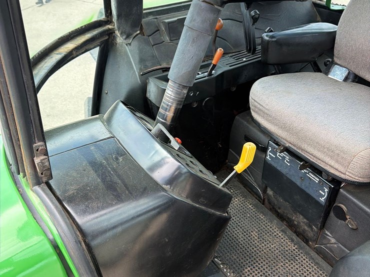 john-deere-4640-image-39