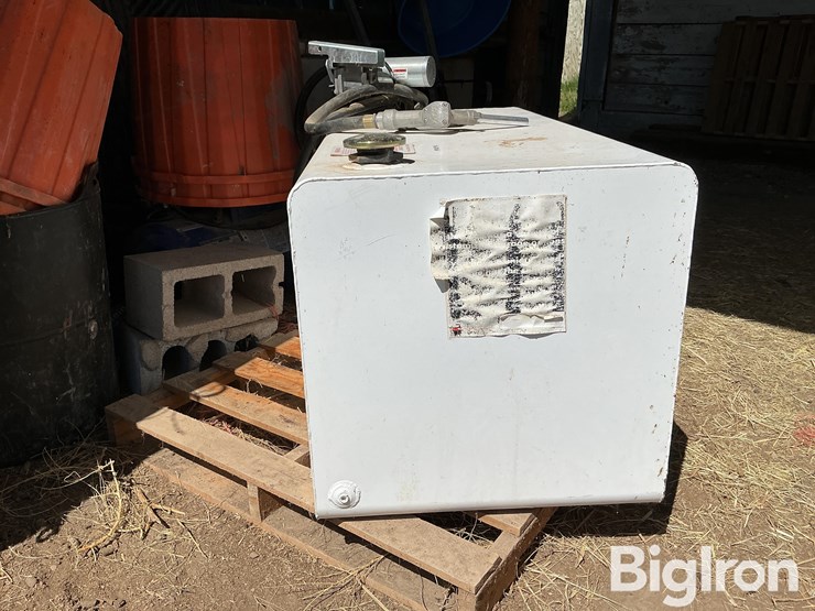 deezee-110-gal-transfer-tank-w/pump-image-4