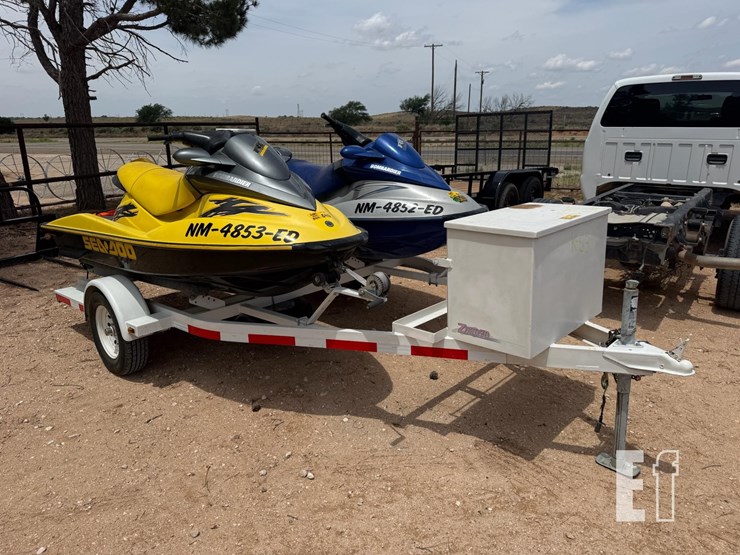 jet-skis-&-trailer-image-2