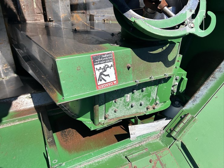 1995-john-deere-9600-image-76