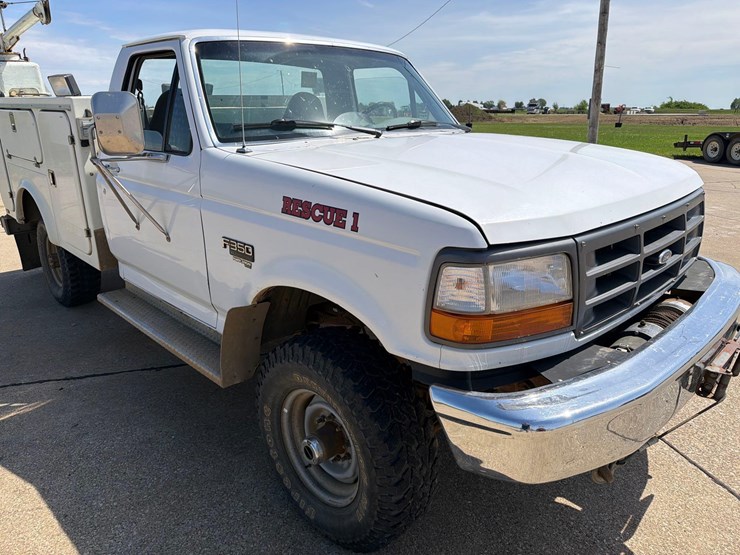 1996-ford-f350-image-16